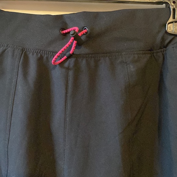 Under Armour Run Anywhere Lightweight Running Pants - Picture 7 of 15